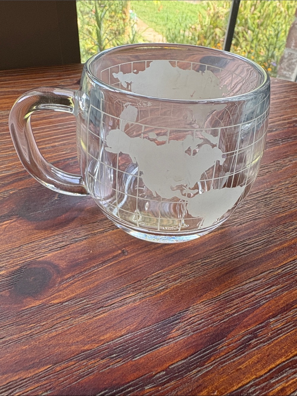 Vintage The Nestle’ Co. Inc glass Globe Mug with World Map Etching